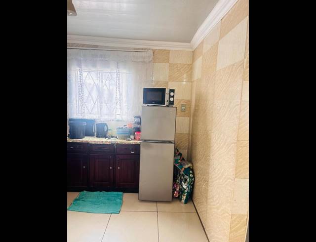 3 BEDROOM HOUSE FOR SALE IN VILLA LIZA